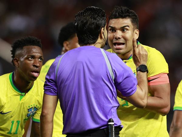 Tin bóng đá 28/3: Casemiro ghi bàn, Brazil vẫn thua Morocco