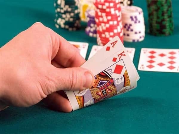 Chiến thuật chơi poker tại bàn loose
