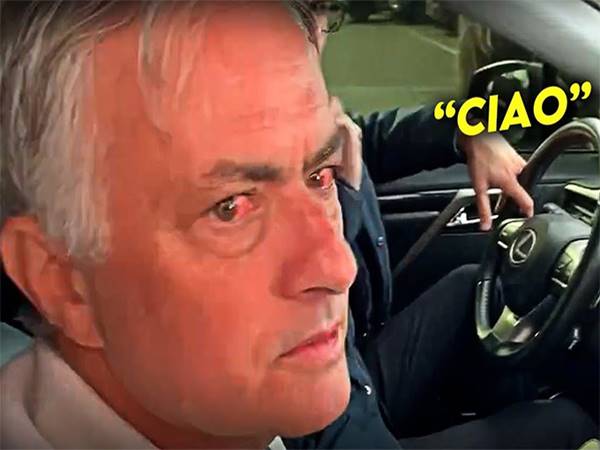Mourinho đàm phán với Napoli
