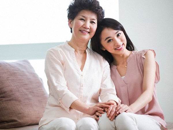 Mơ thấy mẹ chồng là điềm lành hay dấu hiệu rạn nứt?
