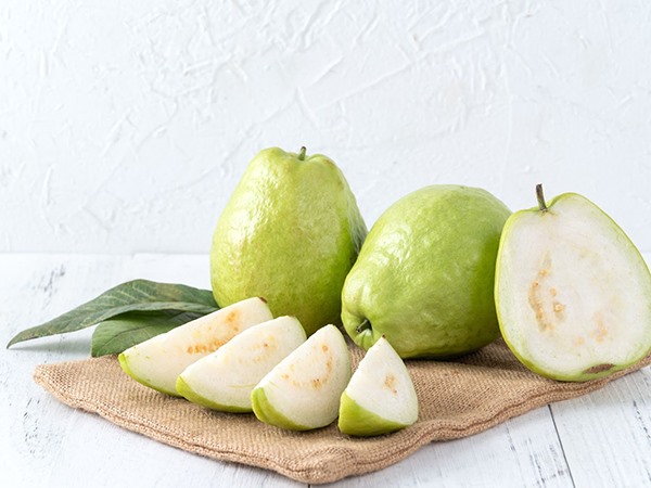 Giải mã nằm mơ thấy quả ổi có điềm bí ẩn gì
