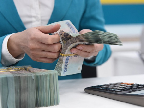 Ngủ mơ thấy vay tiền có phải điềm báo áp lực tài chính?