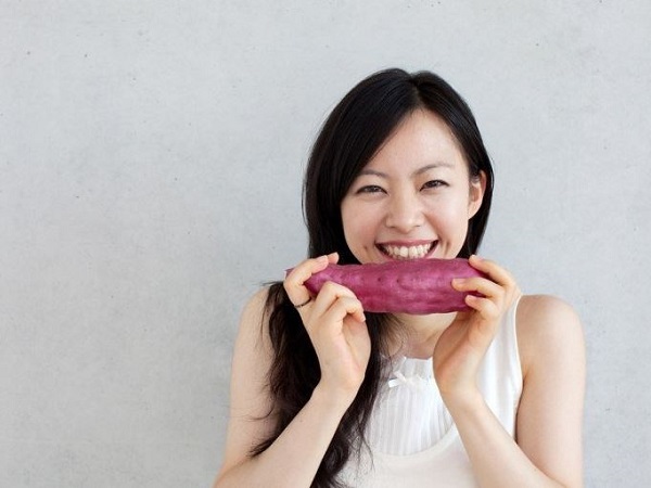 Nằm mơ thấy ăn khoai lang có ý nghĩa gì trong cuộc sống