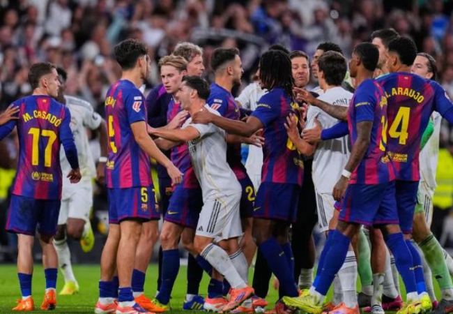 El Clásico Loạn Nhịp Với Những Tranh Cãi Và Thẻ Phạt Liên Tiếp El Clásico Loạn Nhịp Với Những Tranh Cãi Và Thẻ Phạt Liên Tiếp